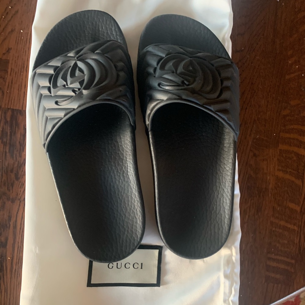 Black Authentic Women’s Gucci Slides